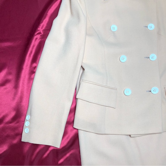 100% Wool Women Double Breasted Suit Set/Peachy Color - Picture 8 of 16